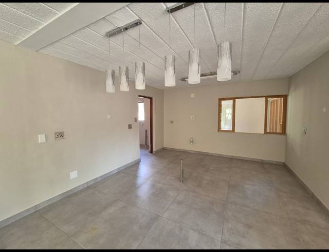 5 BEDROOM HOUSE FOR SALE IN VANDERBIJLPARK SW 5